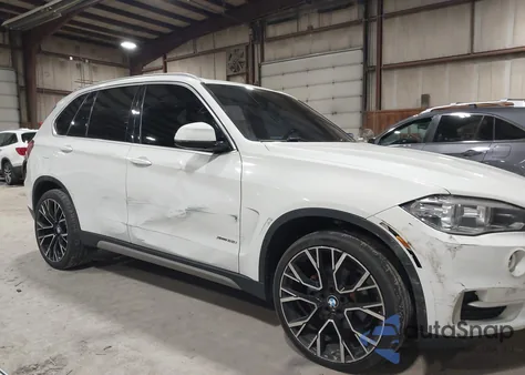 2018 BMW X5 xDrive35I z USA, uszkodzony, nr VIN 5UXKR0C58J0X92954